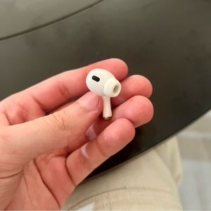 AirPods Gen 2 Left Earbud Only